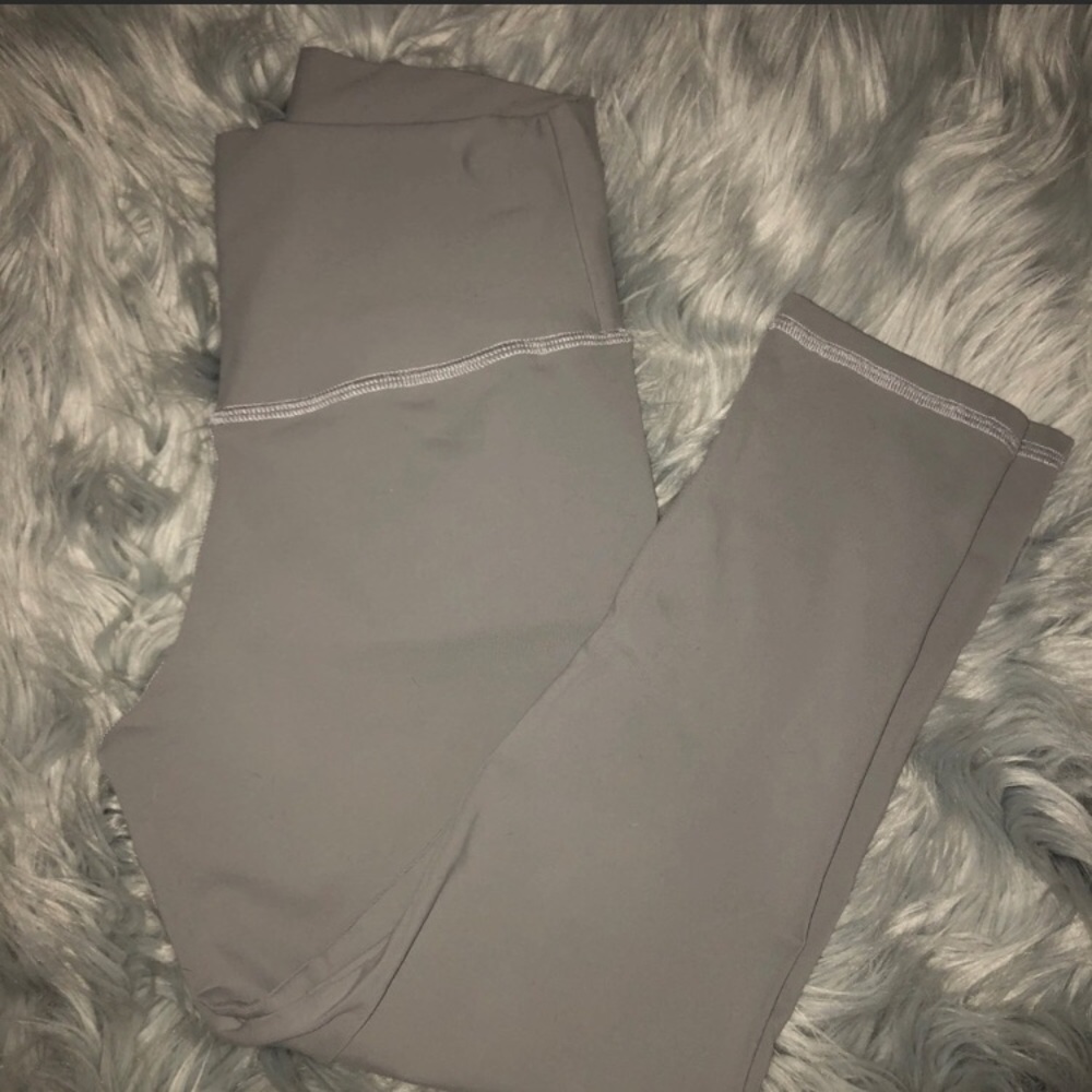 Abs2b fitness Capri cropped legging high rise